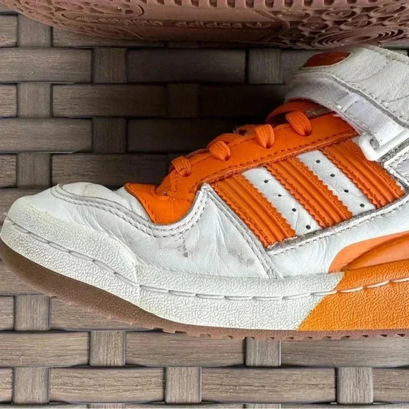 adidas M&M'S Brand Forum Low 84 Velcro Laces Shoes‎ Youth Size 3.5 - Picture 10 of 11